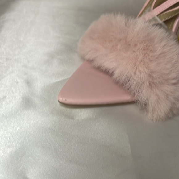 Fashion Nova Size 8 Fluffy Point Open Toe Sandal 6in Faux Leather Heels - Picture 5 of 8